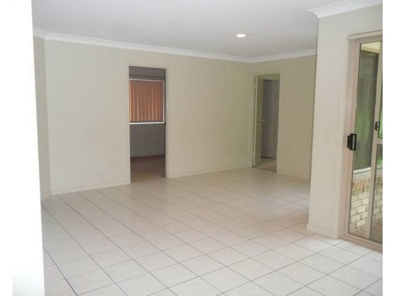 22 Alcott Court, Parkwood QLD 4214