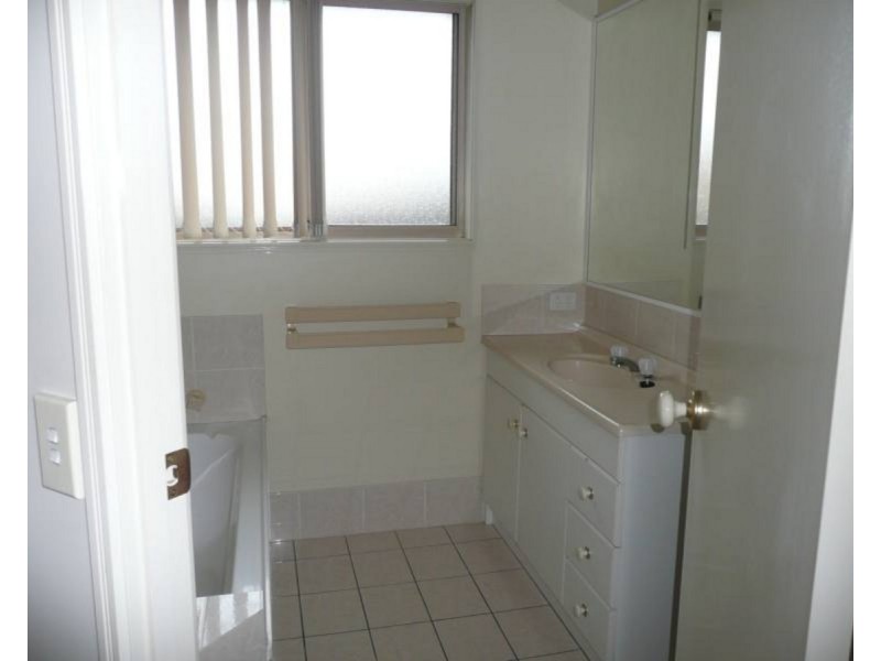 22 Alcott Court, Parkwood QLD 4214