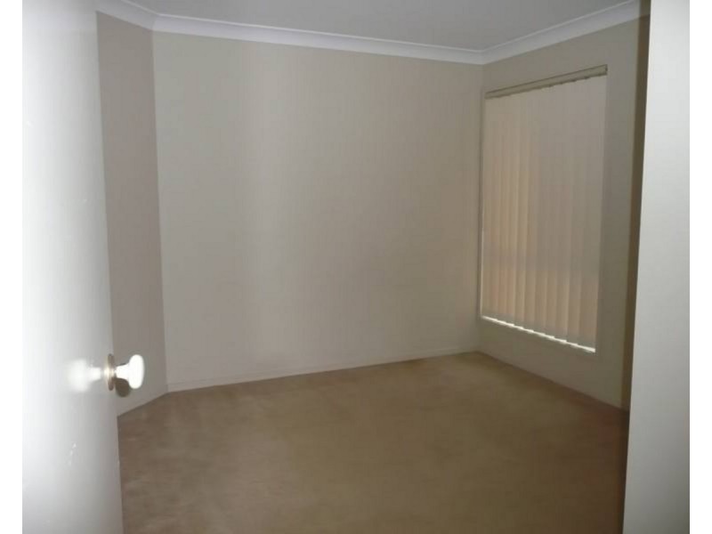 22 Alcott Court, Parkwood QLD 4214