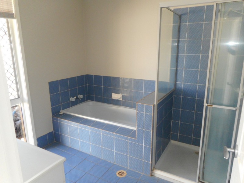 40 Open Drive, Arundel QLD 4214