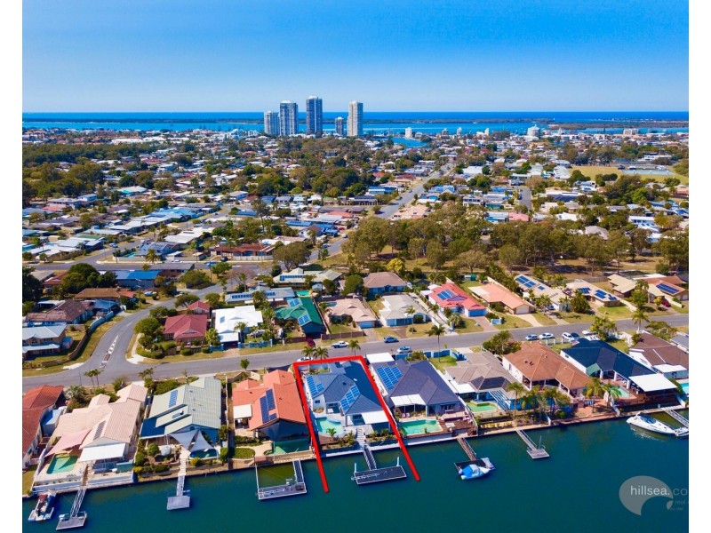 36 Anchorage Way, Biggera Waters QLD 4216