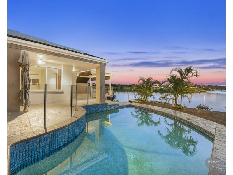 36 Anchorage Way, Biggera Waters QLD 4216