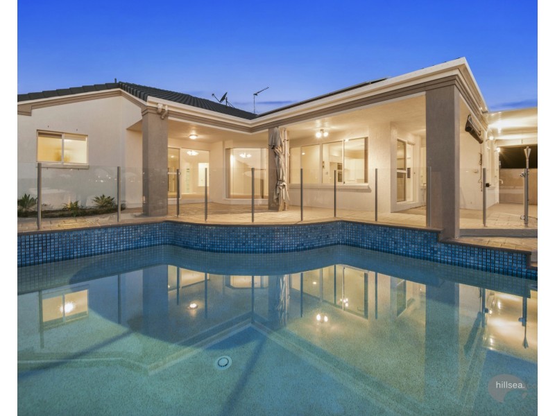 36 Anchorage Way, Biggera Waters QLD 4216