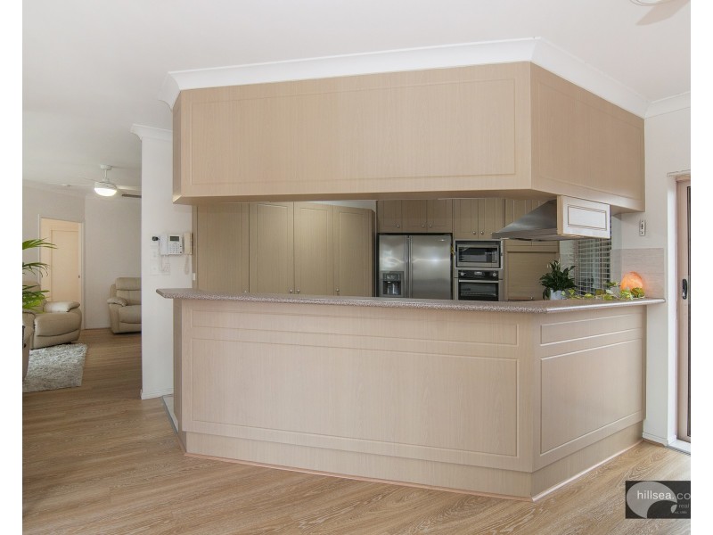 7/7 Esplanade West, Paradise Point QLD 4216