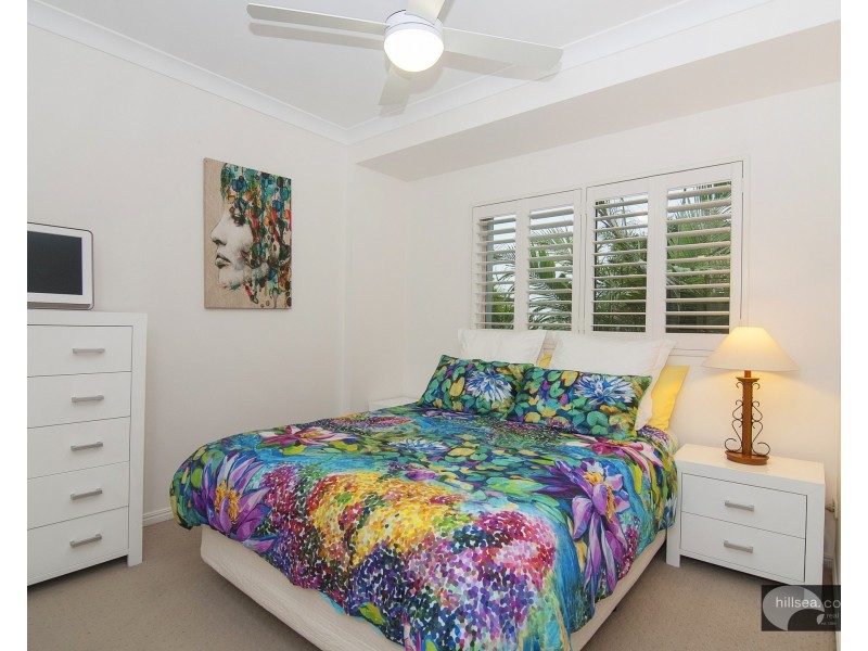 7/7 Esplanade West, Paradise Point QLD 4216