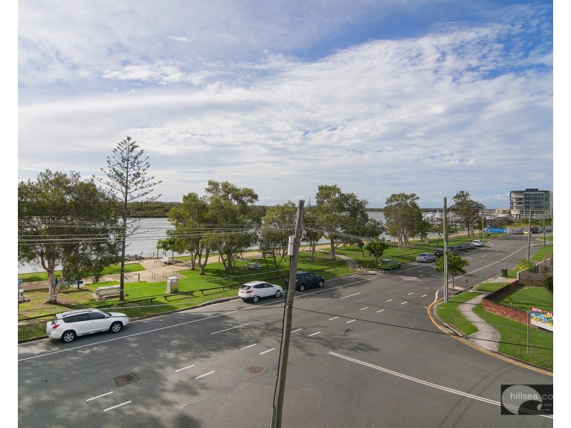 7/7 Esplanade West, Paradise Point QLD 4216