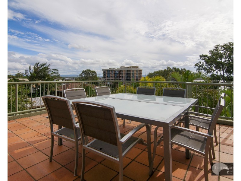 7/7 Esplanade West, Paradise Point QLD 4216