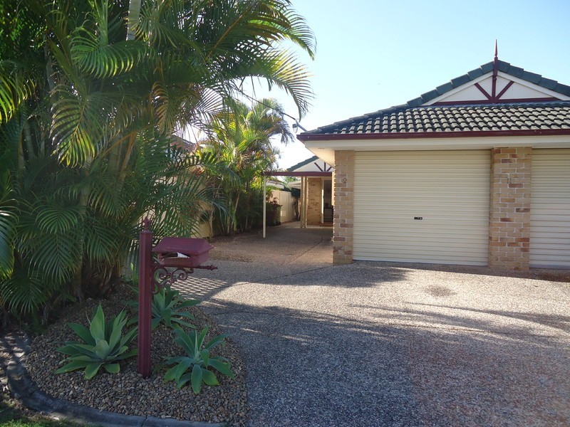 2/11 Teal Avenue, Paradise Point QLD 4216