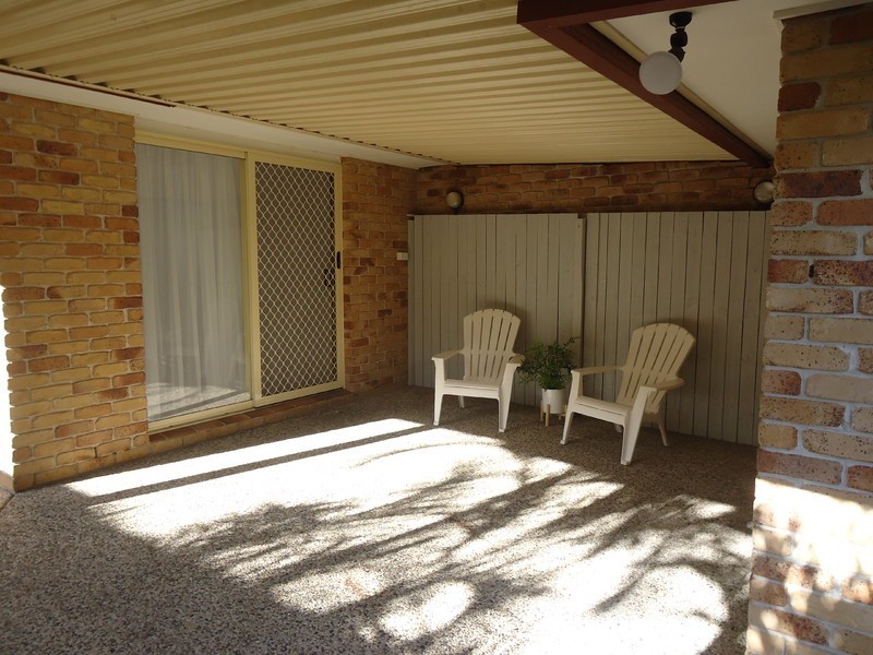 2/11 Teal Avenue, Paradise Point QLD 4216