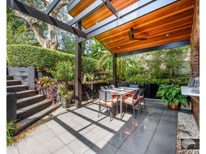 15 Clifton Street, Biggera Waters QLD 4216