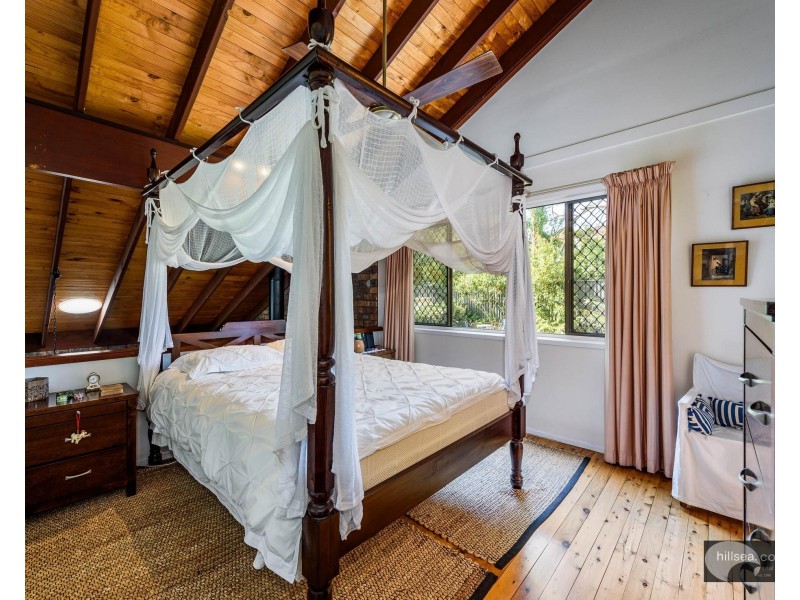 15 Clifton Street, Biggera Waters QLD 4216