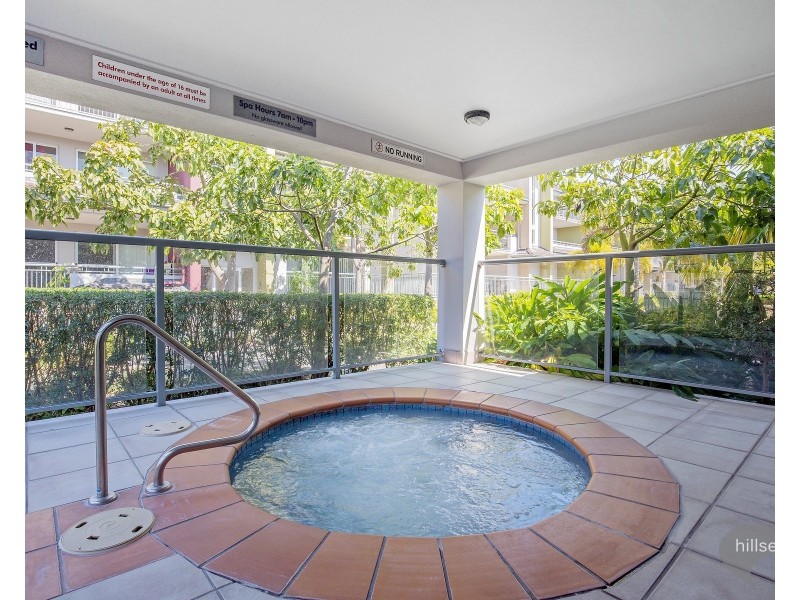 406/33 Clark Street, Biggera Waters QLD 4216