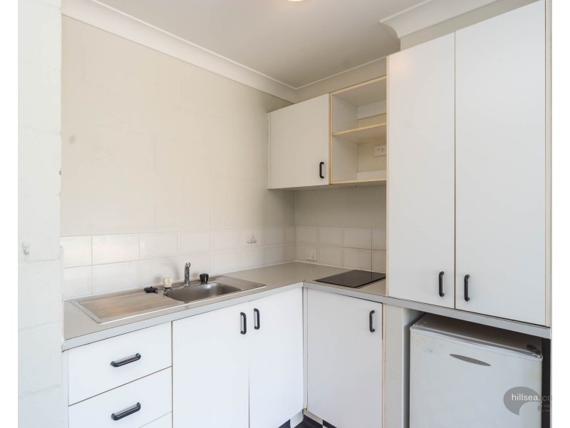9/18 Abalone Avenue, Paradise Point QLD 4216