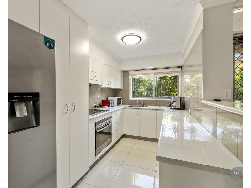 10/3 Proud Street, Labrador QLD 4215