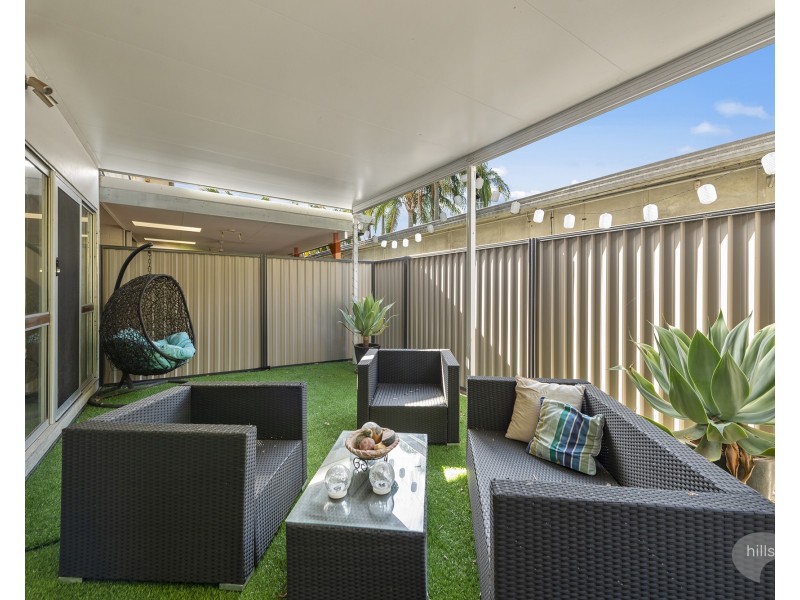 10/3 Proud Street, Labrador QLD 4215