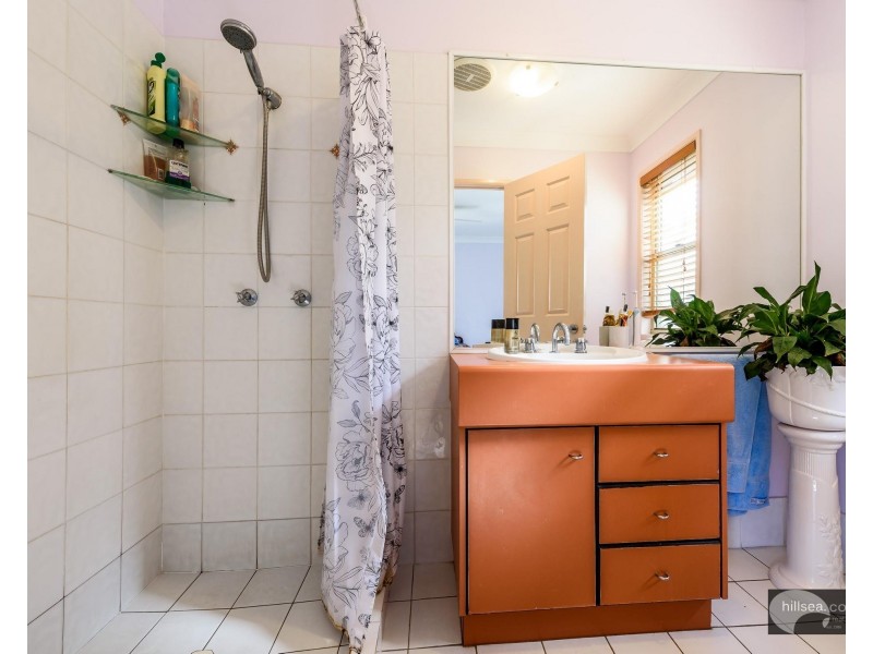11 Zac Avenue, Coombabah QLD 4216