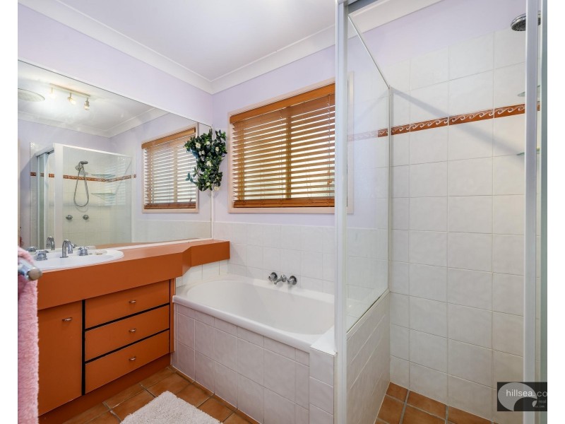11 Zac Avenue, Coombabah QLD 4216