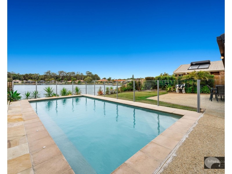 25 Wendoree Way, Coombabah QLD 4216