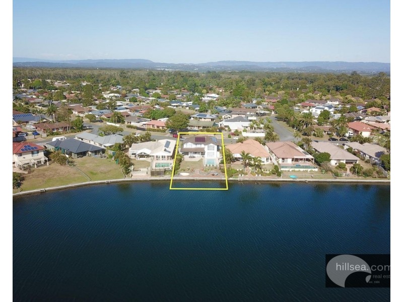 25 Wendoree Way, Coombabah QLD 4216