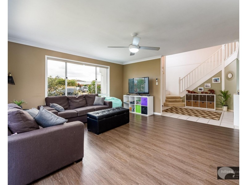 25 Wendoree Way, Coombabah QLD 4216