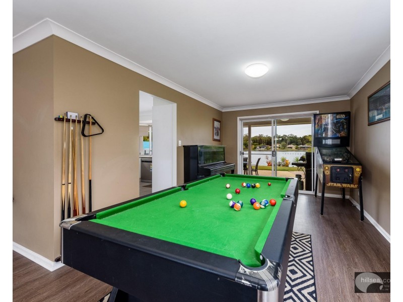 25 Wendoree Way, Coombabah QLD 4216
