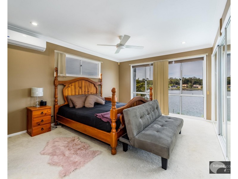 25 Wendoree Way, Coombabah QLD 4216
