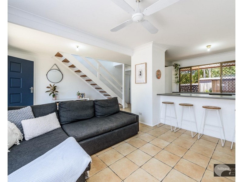 1/202 Central Street, Labrador QLD 4215