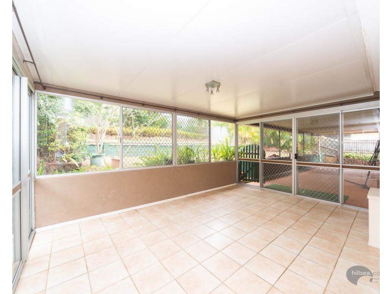 11 Winani Drive, Ashmore QLD 4214
