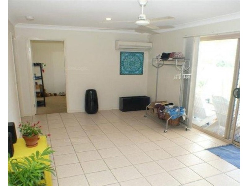 17 Billinghurst Crescent, Upper Coomera QLD 4209