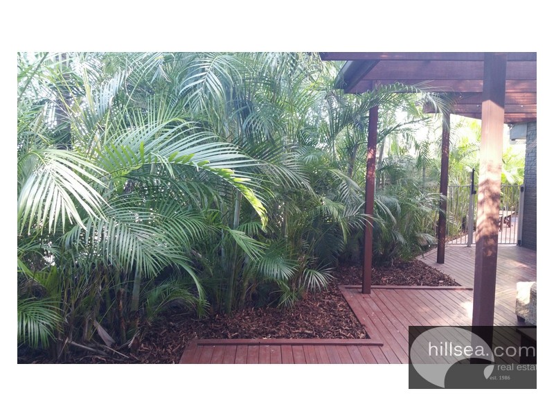 15 Western Way, Oxenford QLD 4210