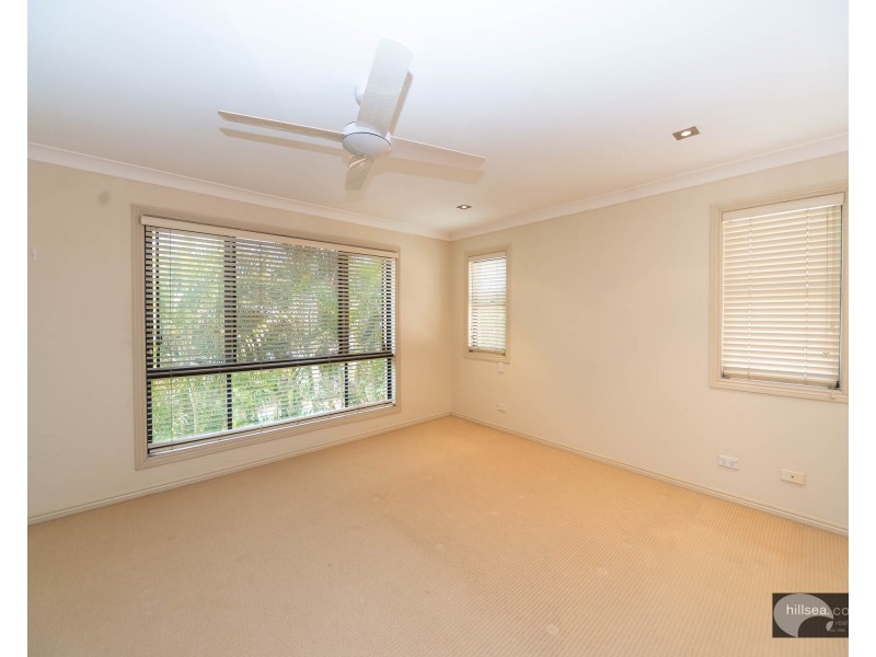 21 Ken Crescent, Helensvale QLD 4212