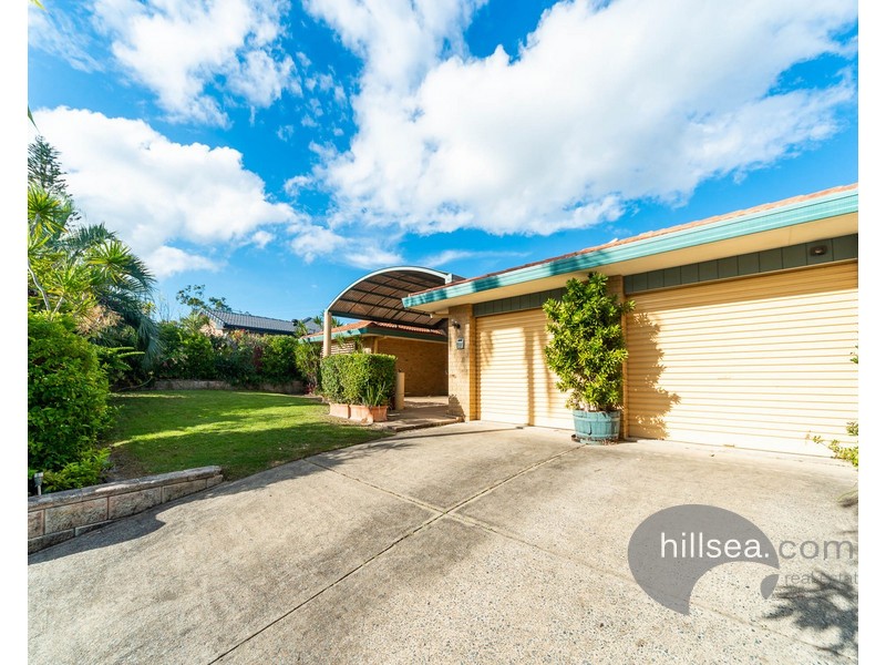 27 Aberdeen Court, Highland Park QLD 4211