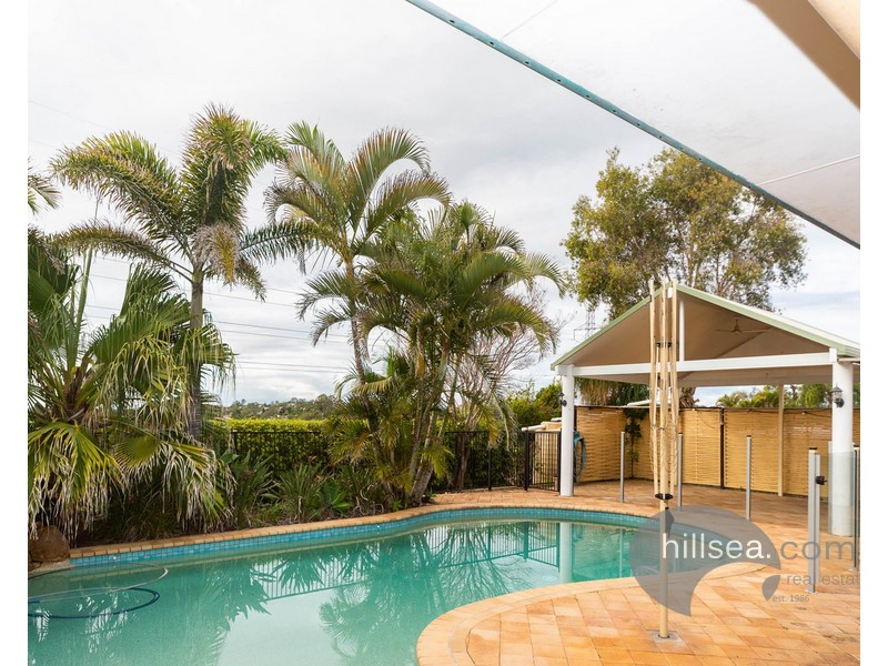 27 Aberdeen Court, Highland Park QLD 4211