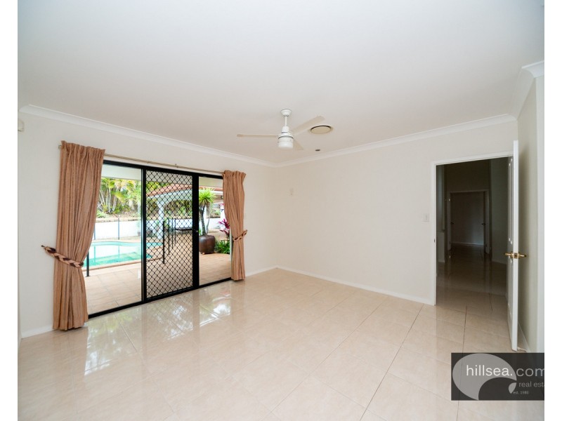 69 Arun Drive, Arundel QLD 4214