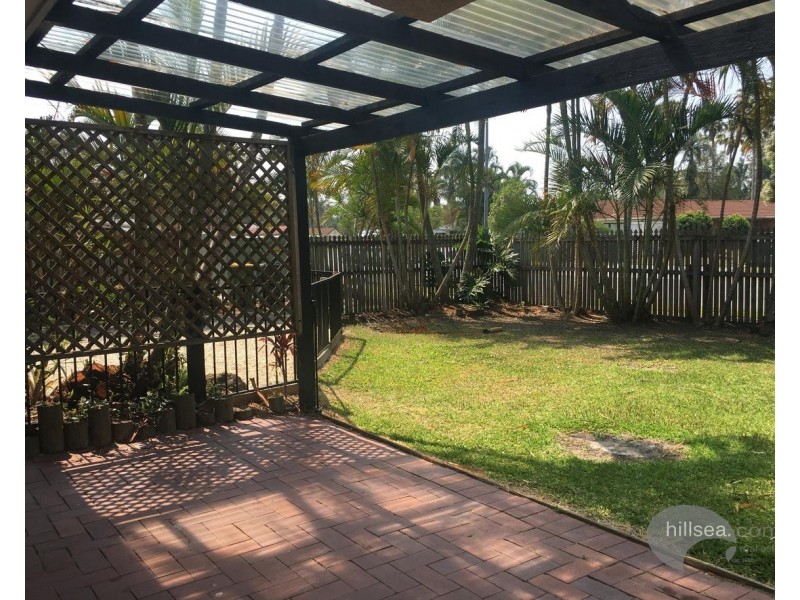 1/25 Telopea Street, Labrador QLD 4215