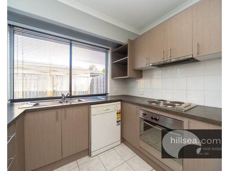 1/25 Telopea Street, Labrador QLD 4215