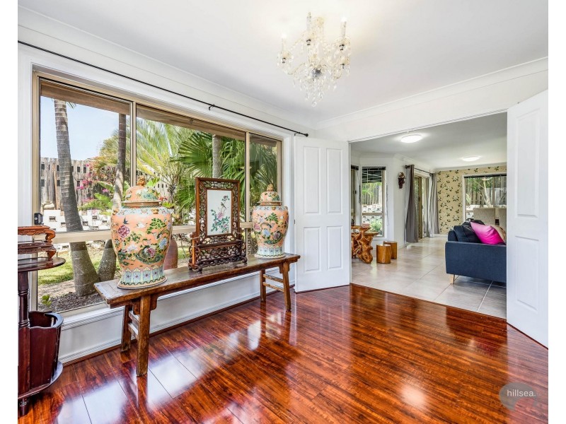 242 Napper Road, Parkwood QLD 4214
