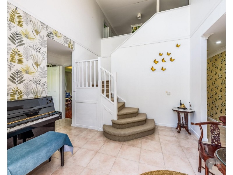 242 Napper Road, Parkwood QLD 4214