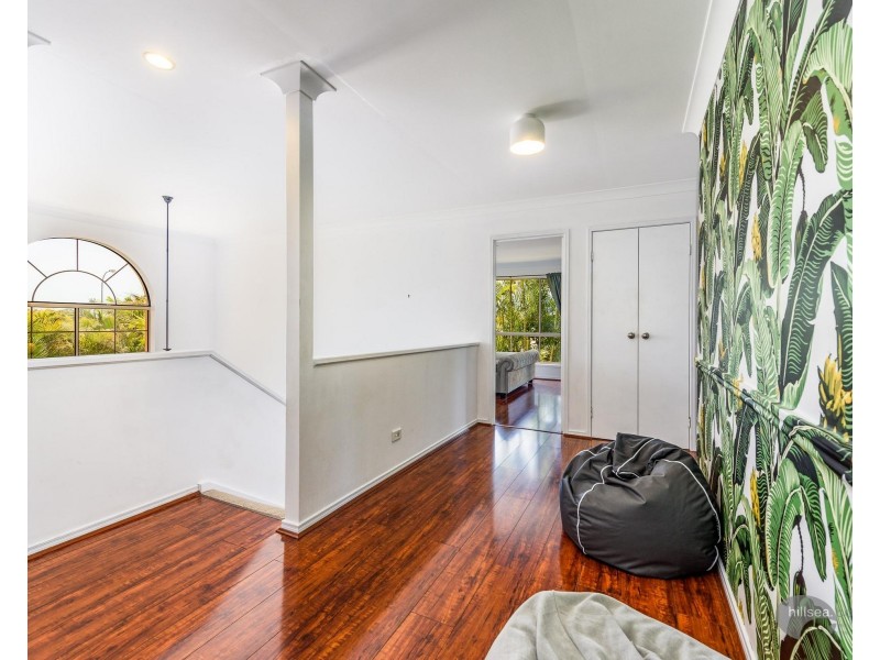 242 Napper Road, Parkwood QLD 4214