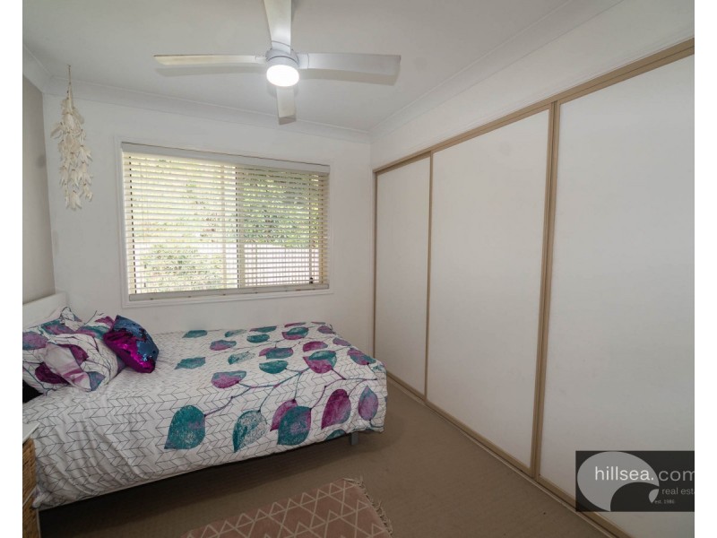 20 Pinemount Crescent, Oxenford QLD 4210