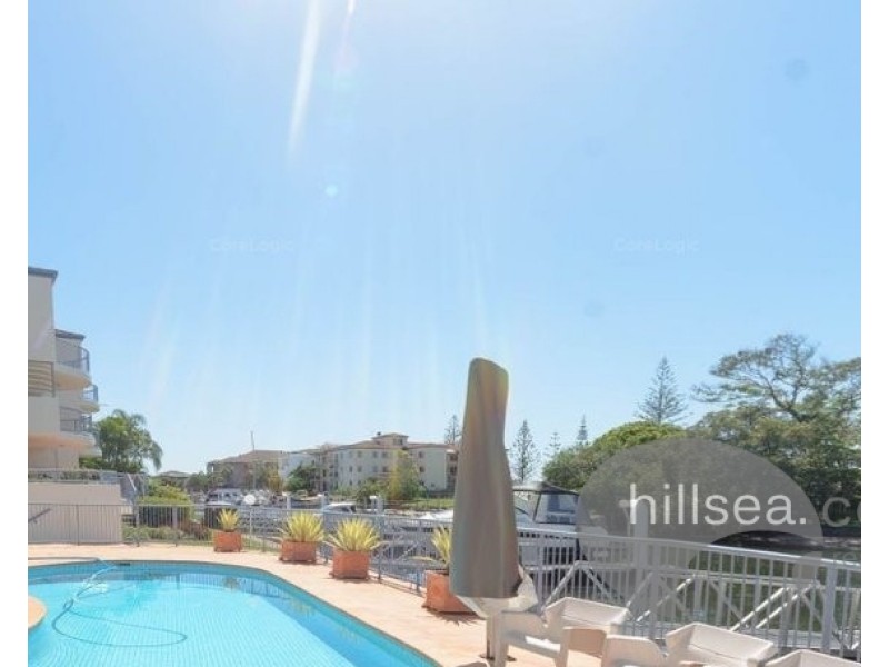 14/9-13 Madang Crescent, Runaway Bay QLD 4216