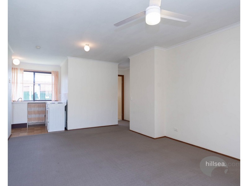 1/283 Government Road, Labrador QLD 4215