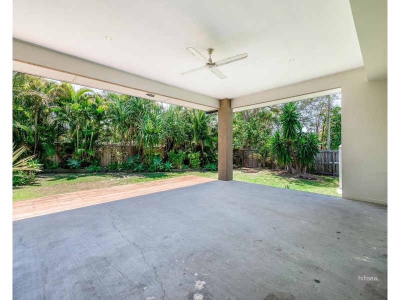 21 Parkes Drive, Helensvale QLD 4212