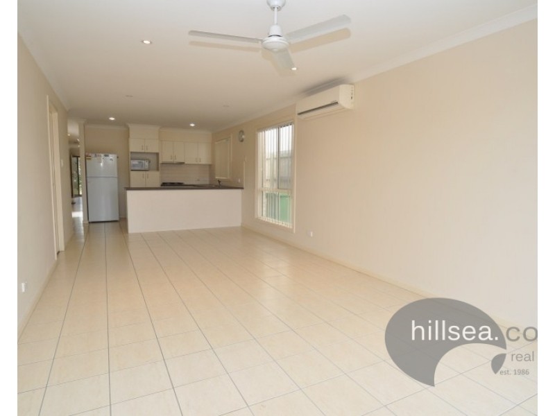 8 Silver Gull Street, Coomera QLD 4209