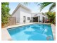 18 Robin Avenue, Paradise Point QLD 4216