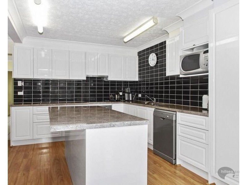 1/5 Perry Place, Biggera Waters QLD 4216
