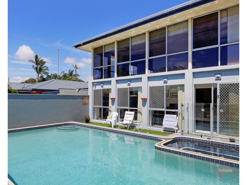 1/5 Perry Place, Biggera Waters QLD 4216