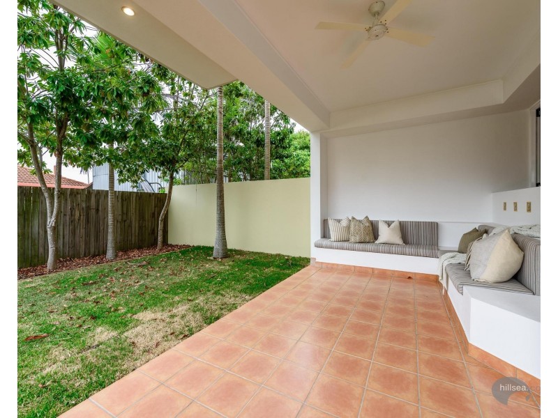1/29 Nankeen Avenue, Paradise Point QLD 4216
