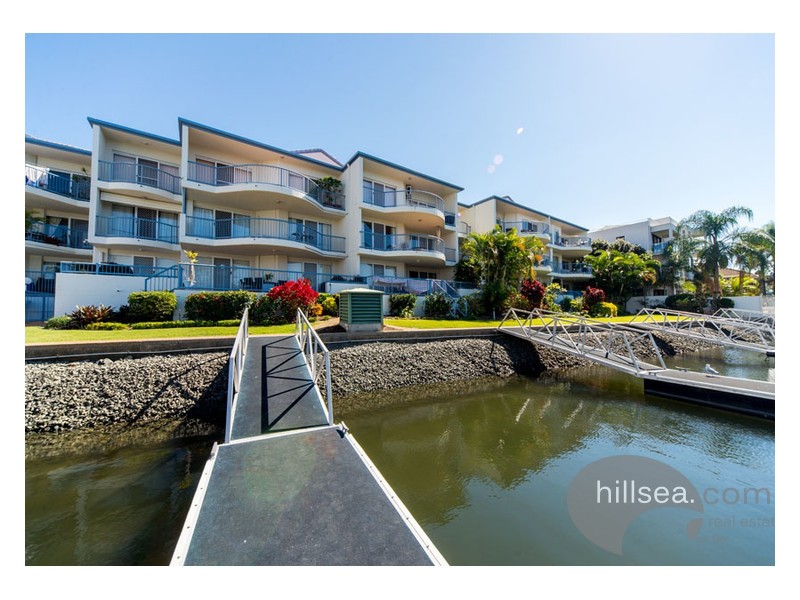 15/9 Madang Crescent, Runaway Bay QLD 4216