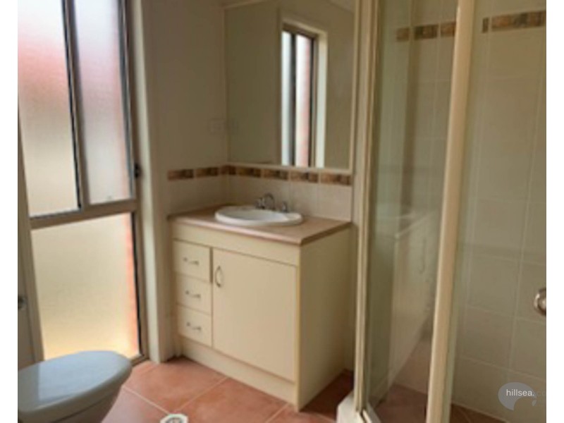 1/1 Firecrest Close, Upper Coomera QLD 4209